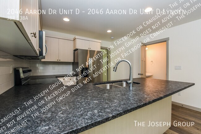 Foto del edificio - 2046 Aaron Dr