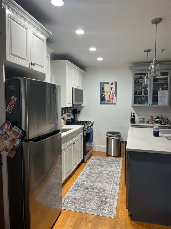 Foto del edificio - 736 E 6th St