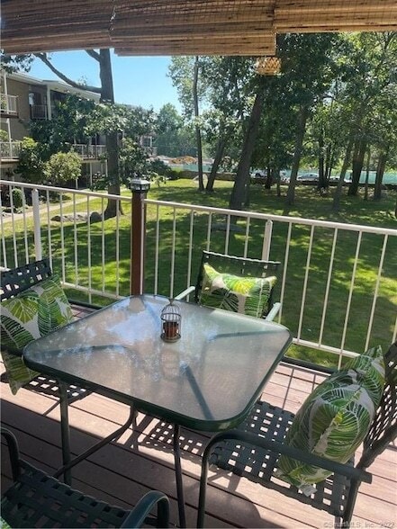 Photo - 281 Gardner Avenue Unit E4