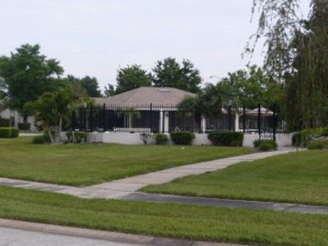 Foto del edificio - 3 bedroom Townhouse in Orlando