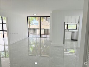 Building Photo - 16909 N Bay Rd