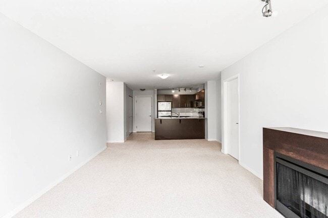 Building Photo - 11667 Haney Byp