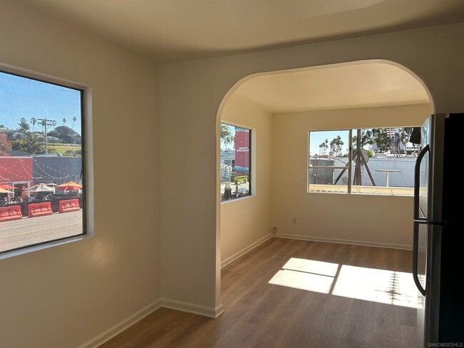 Building Photo - 1038 S Coast Hwy 101