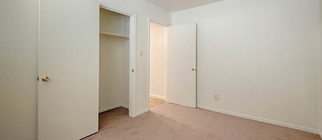 Foto del edificio - Greystone Place Apartments