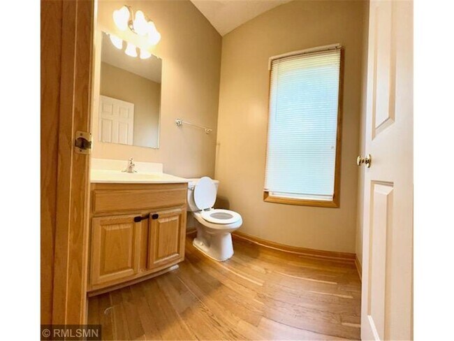 Building Photo - 2388 Vierling Dr E