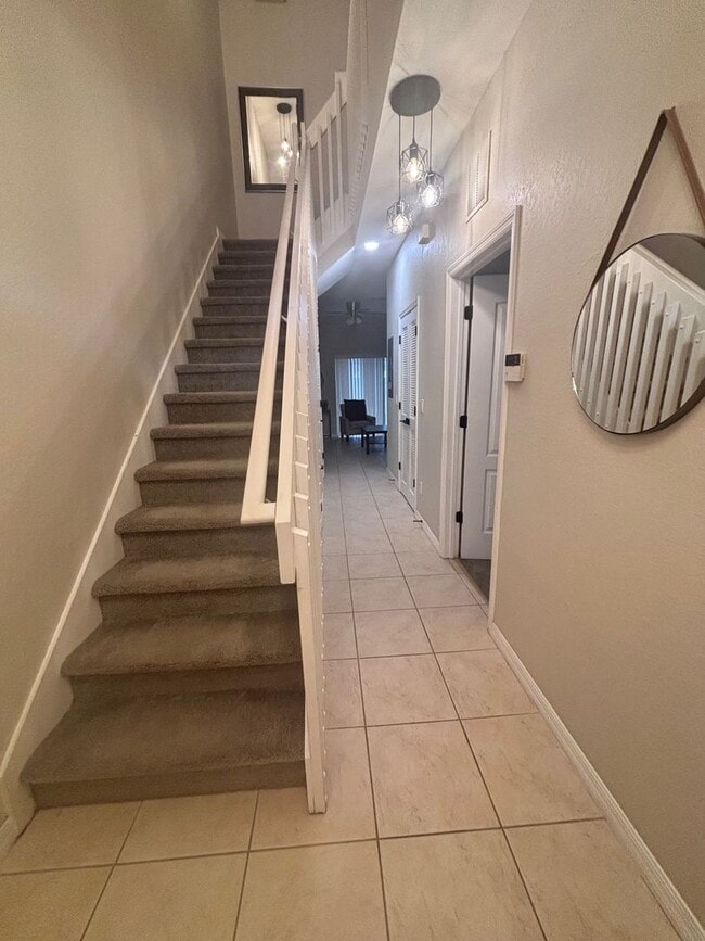 Building Photo - Resort Community Home