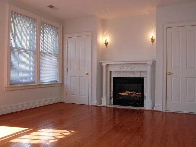 Building Photo - 485 Elmwood Ave