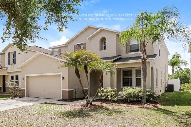 Building Photo - 11135 Golden Silence Dr