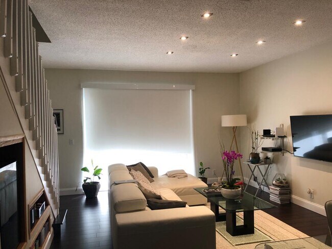 Foto del edificio - 3952 San Simeon Ln