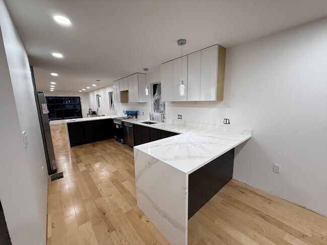 Foto del edificio - 45 Laurel St