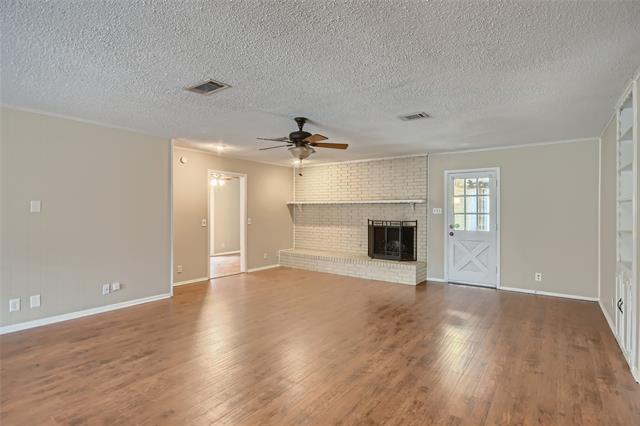 Building Photo - 733 Kentwood Cir