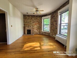 Building Photo - 1220 N Dearborn St