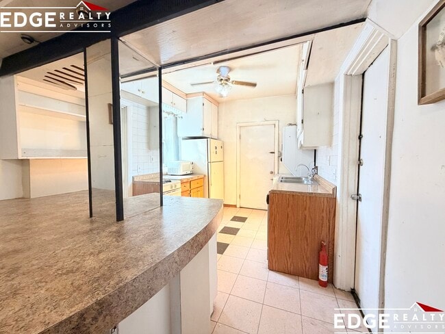 Foto del edificio - 46 Park Vale Ave