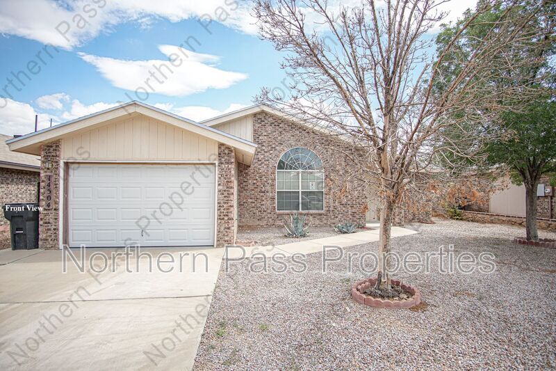 Foto principal - 14504 Thayer Pease Ave