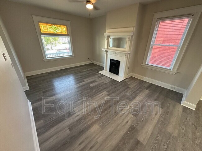 Foto del edificio - 2341 Kenilworth Ave