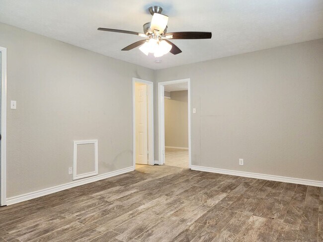 Foto del edificio - 1134 5th Ave N