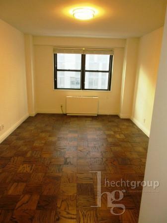 Foto del edificio - 400 E 89th St