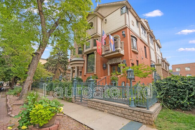 Building Photo - 1022 N Pearl St