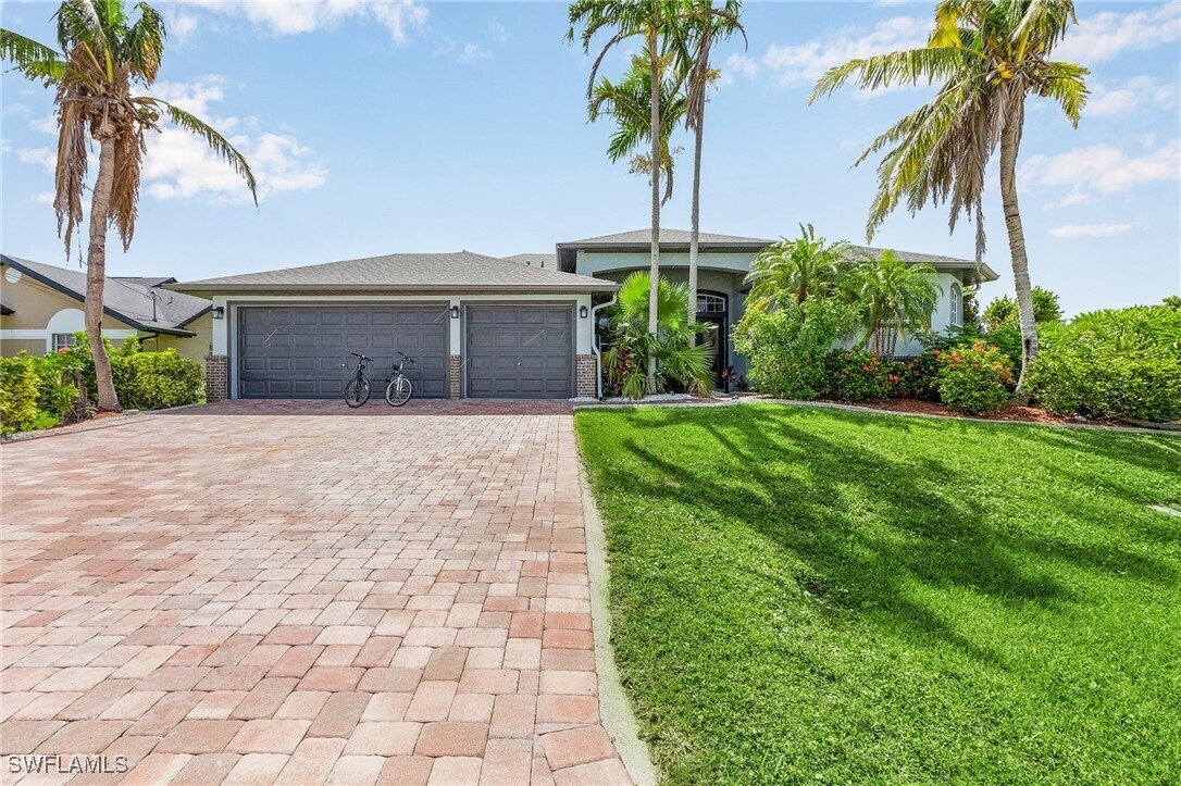 Foto principal - 4733 SW 24th Ave