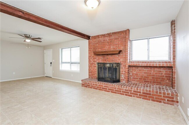 Foto del edificio - 2504 Yorkshire Ave