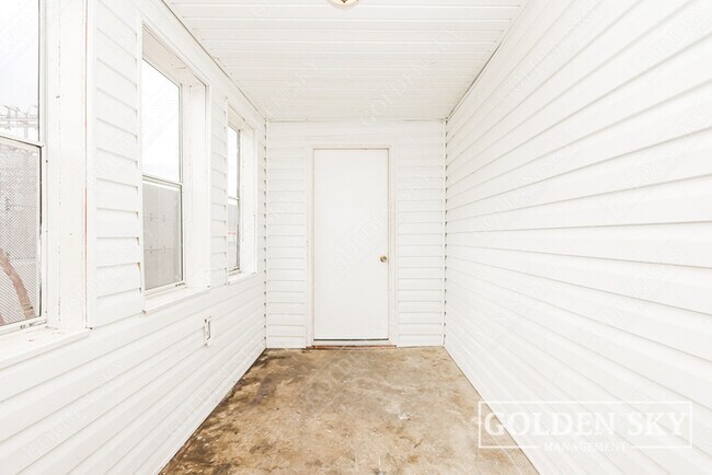 Foto del edificio - 1711 S Blaine St