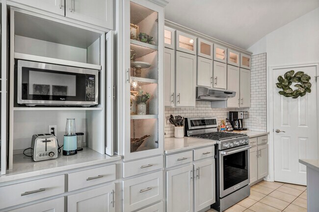 Foto del edificio - 505 Sunflower Dr