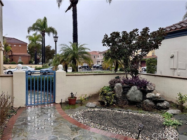 Foto del edificio - 19032 Avondale Ln