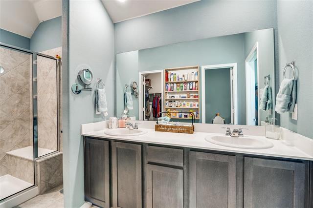 Building Photo - 120 Whitetail Wy