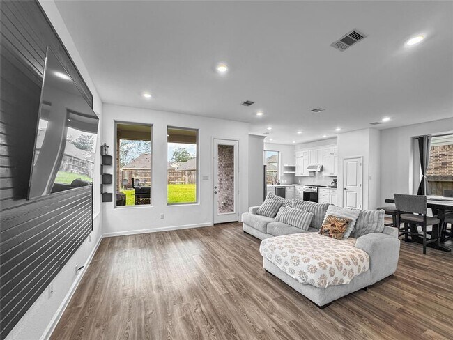 Building Photo - 4326 Camden Spgs Trl