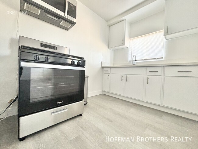 Foto del edificio - 5179 S Western Ave
