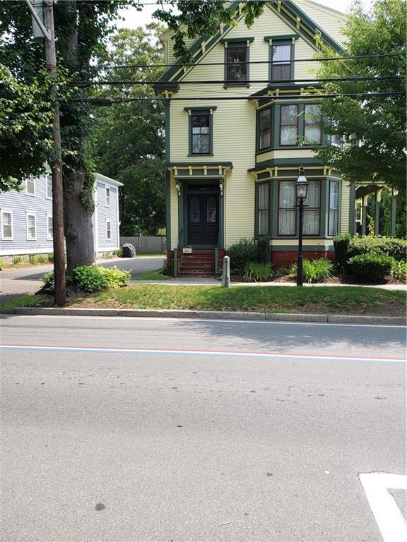 Building Photo - 686 Hope St