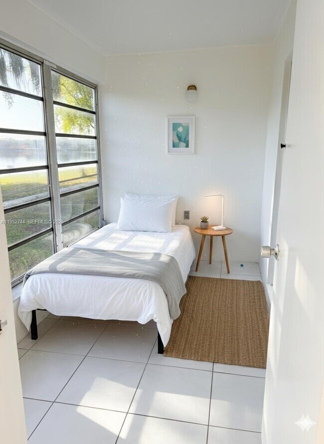 Foto del edificio - 19051 NE 2nd Ave