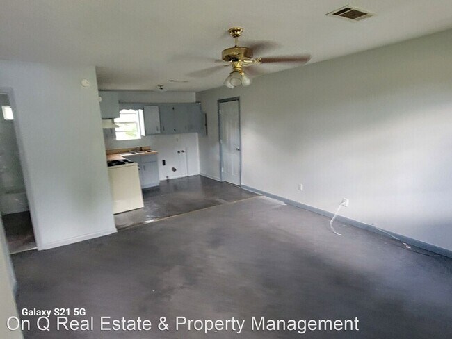 Foto del edificio - 2 br, 1 bath House - 1512 SW Maple