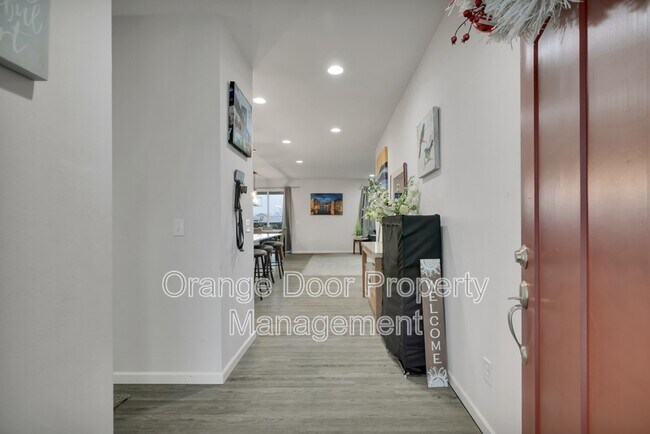 Foto del edificio - 633 S Knowles St