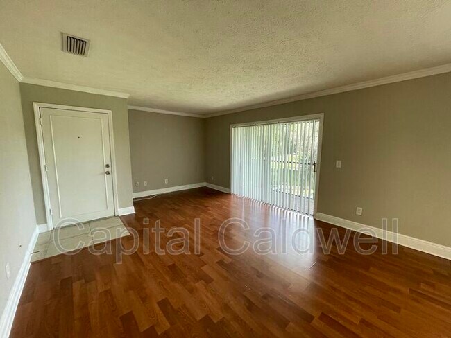 Building Photo - 13686 Orange Sunset Dr