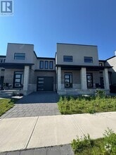 Building Photo - 6945 Royal Magnolia Ave