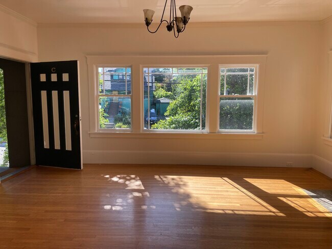 Living room picture window - 365 Santa Clara Ave