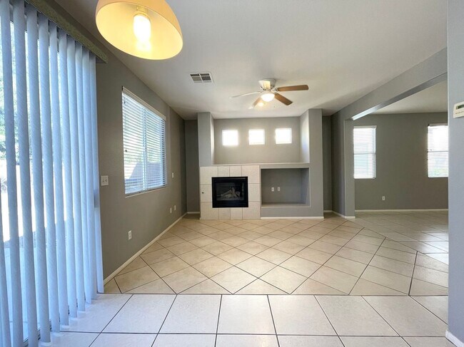 Foto del edificio - Fantastic two-story single-family house