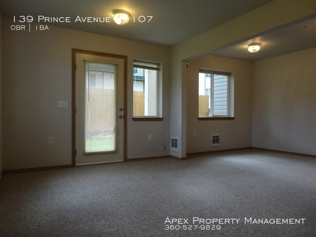 Building Photo - 139 Prince Ave