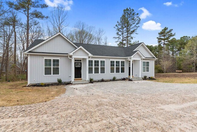 Foto del edificio - MUST SEE! 2 Bed / 2 Bath End Unit in Raleigh