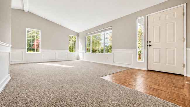 Building Photo - Newly Updated 3BR in The Arbors | Private Long Lake Access + Large Deck