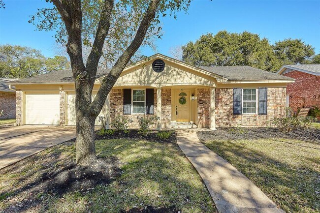 Building Photo - 12314 Whittington Dr