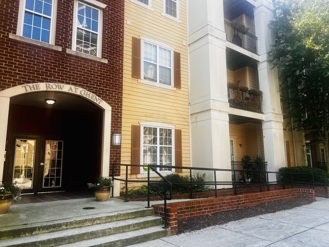 Photo - 1400 Granby St (Norfolk, VA)
