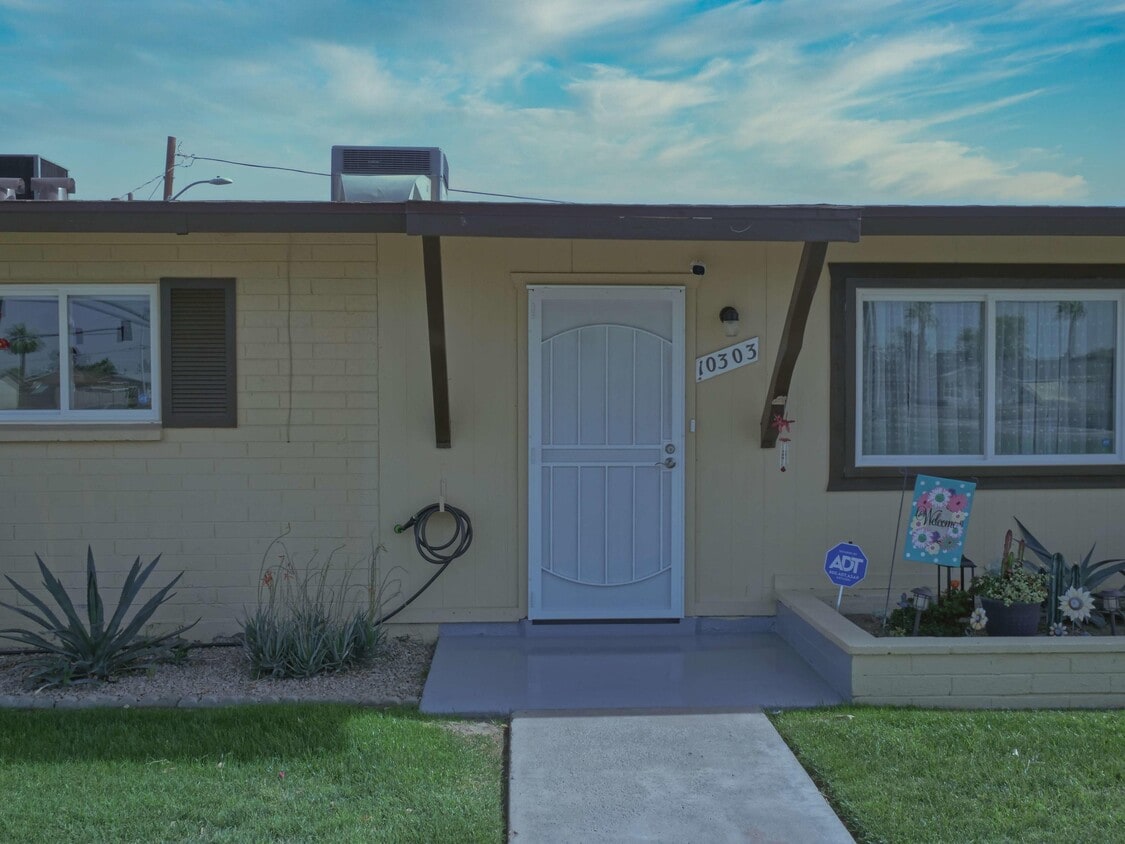 Primary Photo - 10303 W Peoria Ave