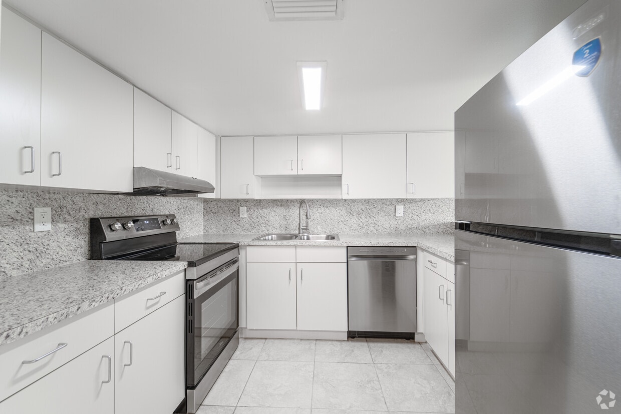 Foto principal - Marina Townhomes