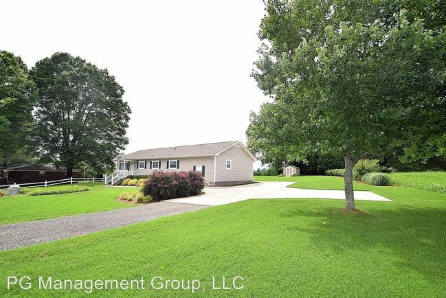 Building Photo - 3 br, 3 bath House - 615 Faith Rd.