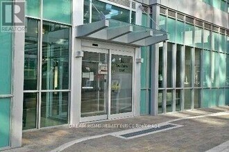 Building Photo - 50 Town Centre Court