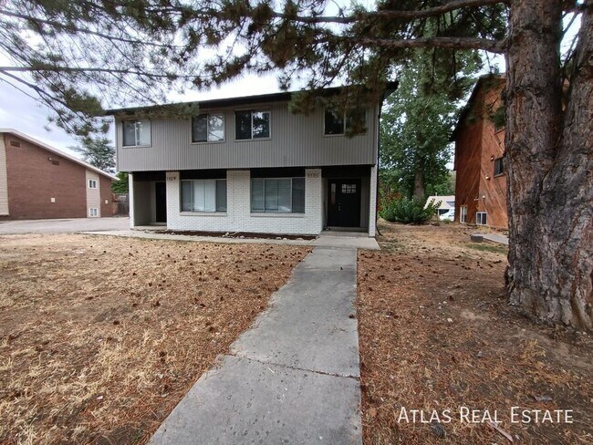 Building Photo - 1131 W 650 N St