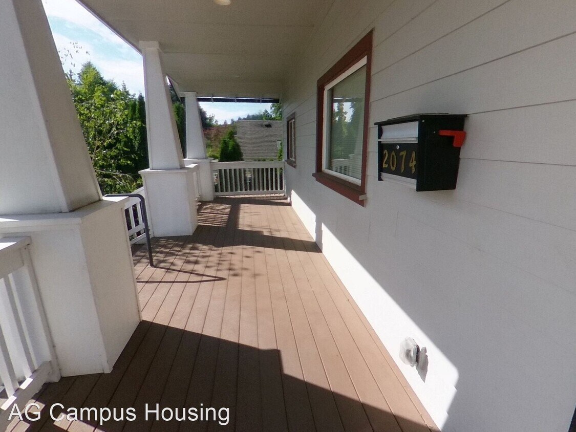 Foto principal - 5 br, 3 bath House - 2074 Onyx Street
