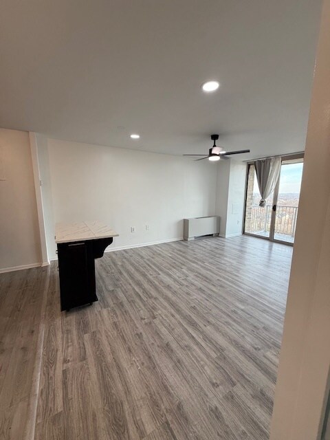 Foto del edificio - 2500 N Van Dorn St